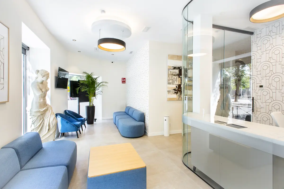 Sala de tratamiento de la Clínica Dental Reina Victoria